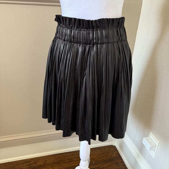 Zara Faux Leather Pleated Skirt/Skort Size L Wide Waistband - Picture 5 of 7
